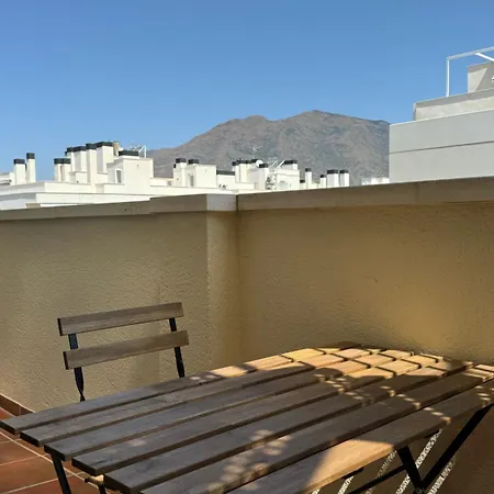 Penthouse Bermeja Views Apartman *